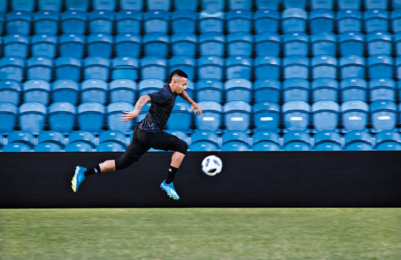 adidasの新スパイク『エックス 18』が登場！究極の #スプリントスパイク｜写真6