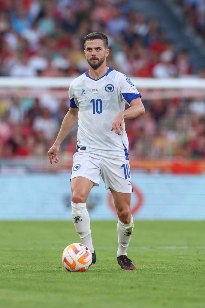 元神戸の超スターに吉田麻也の元同僚も！今「UAEでプレーしている驚くべきスター6名」｜写真3