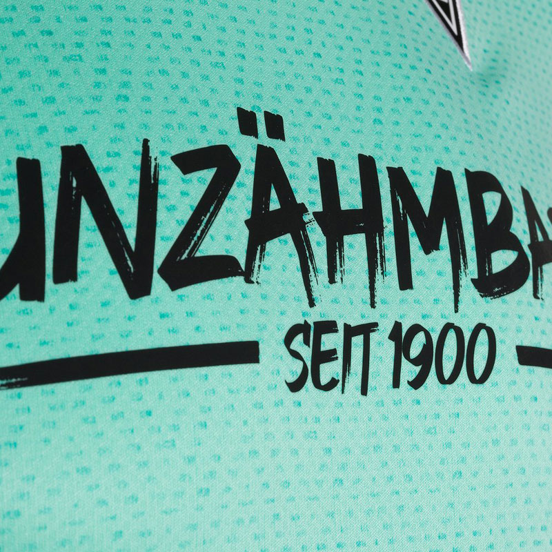 マスクのため！ボルシアMG、寄付を目的の特別ユニフォームを発表！｜写真4