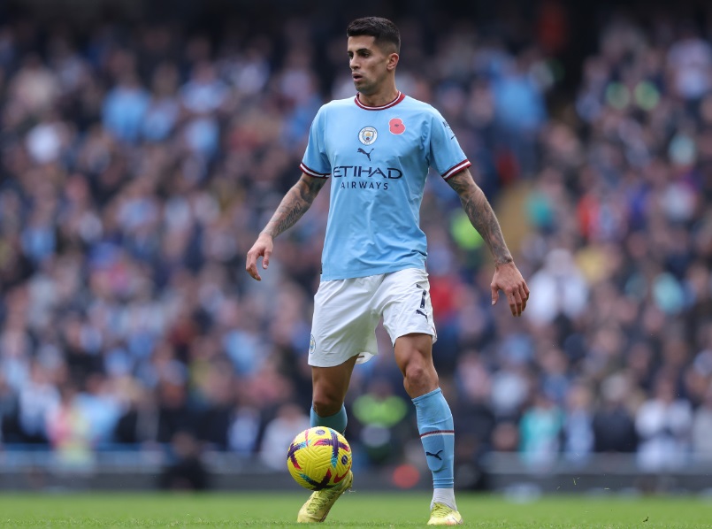 CL決勝で激突！マンチェスター・シティとインテルの両方でプレーした最強の5人｜写真6