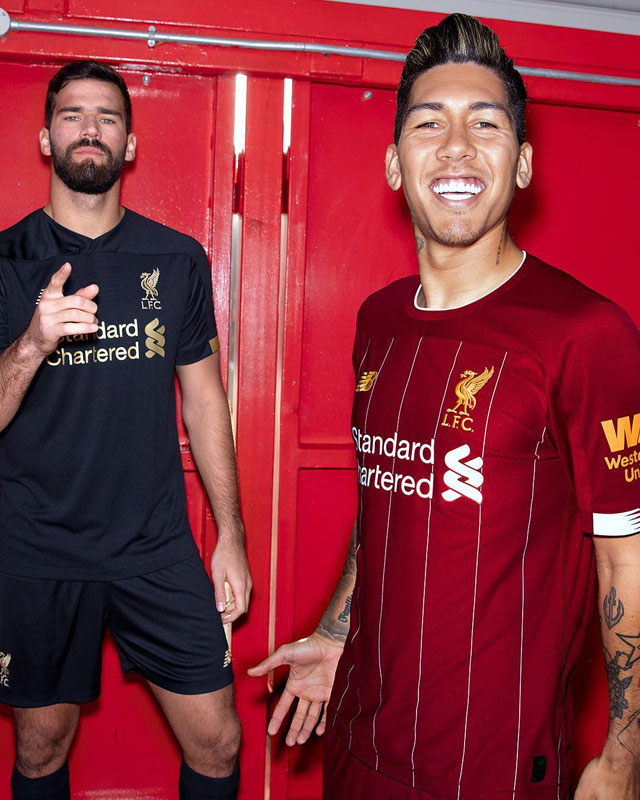 リヴァプール、2019-20新ユニフォームを発表！「黄金期」へのオマージュ｜写真10