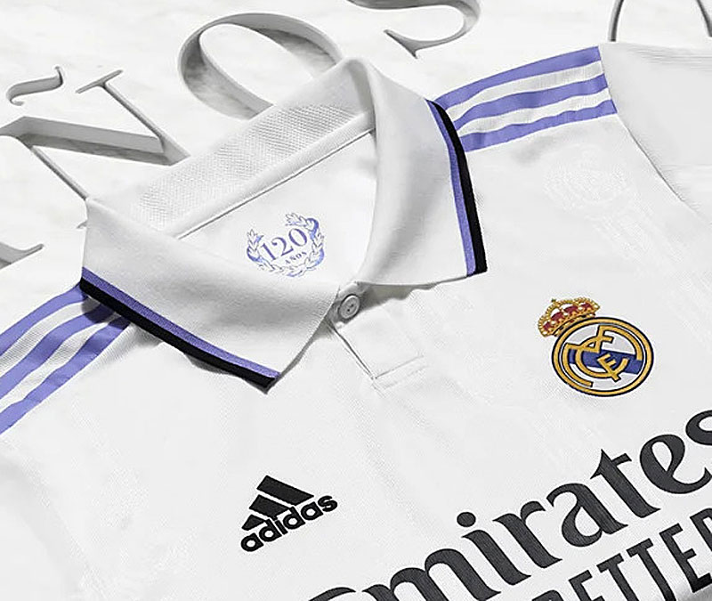 レアル・マドリー、「クラブ創設120周年」を祝う2022-23新ユニフォーム発表！｜写真4