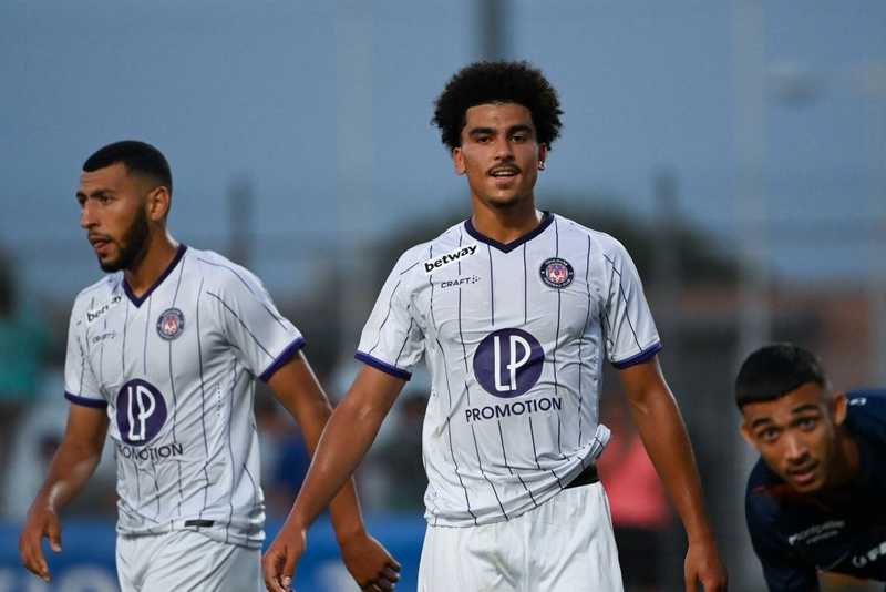 W杯3位はどっちだ！モロッコ代表とクロアチア代表、日本人と同僚だった選手たち｜写真23