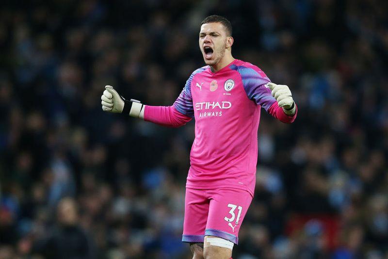 ウイイレ2020「ロングパス最強のゴールキーパー」10名｜写真10