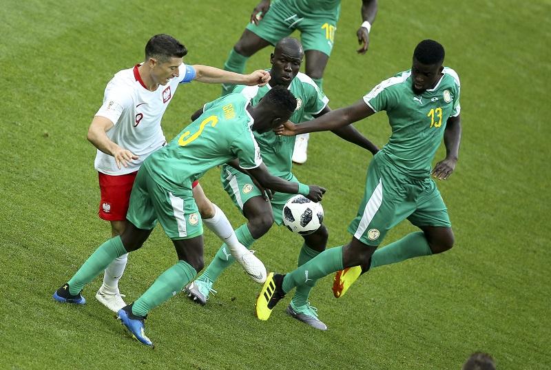 【ワールドカップ・グループH】ポーランド対セネガルの選手採点表、マンオブザマッチ｜写真4