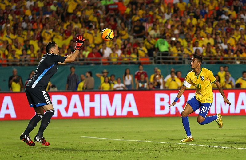 1位は日本人！30歳ネイマールが最もゴールを奪ってきた現役GK11人｜写真6