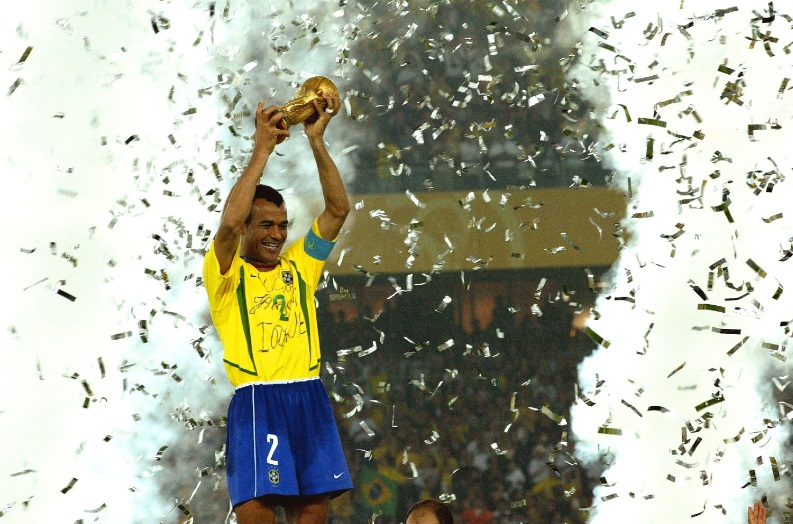 元世界最強ロナウドが選ぶ「夢の最強ベストイレブン」がこちら｜写真2