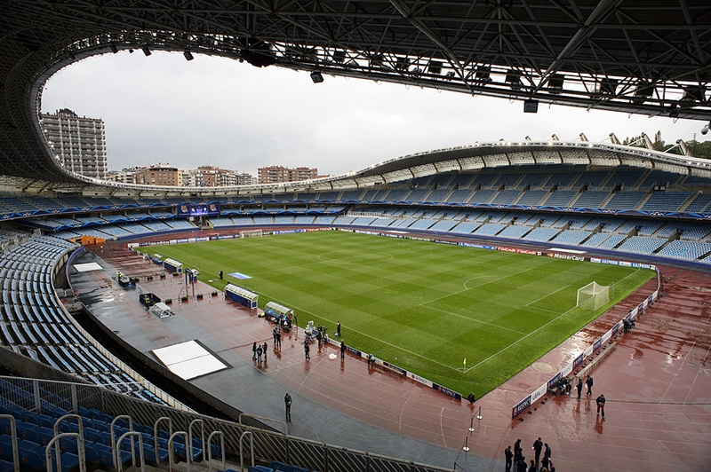 新国立も？陸上トラックを撤去して「サッカー専用」になったスタジアム10選｜写真5