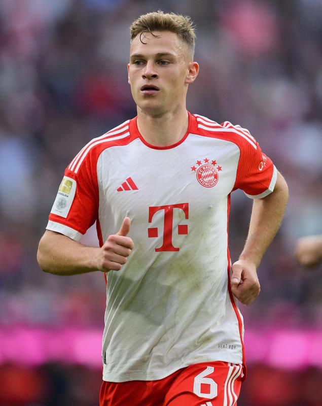 ピッチ上だと印象違うかも？　“実戦デビュー”した欧州サッカー「2023-24新ユニフォーム」10着｜写真7