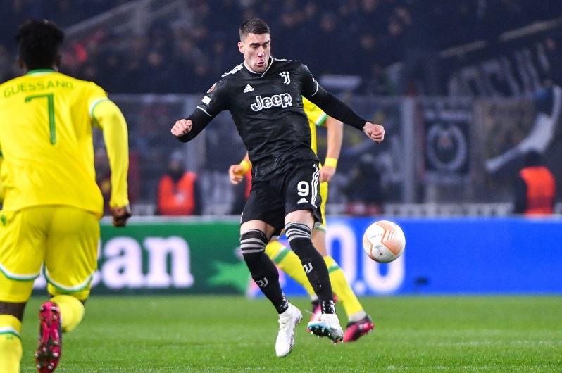 WBC佐々木朗希と同じ身長の有名サッカー選手たちがこちら｜写真6