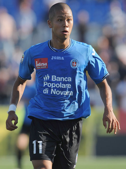 キングカズから始まった「セリエAの日本人選手」をユニフォーム姿で振り返る｜写真15