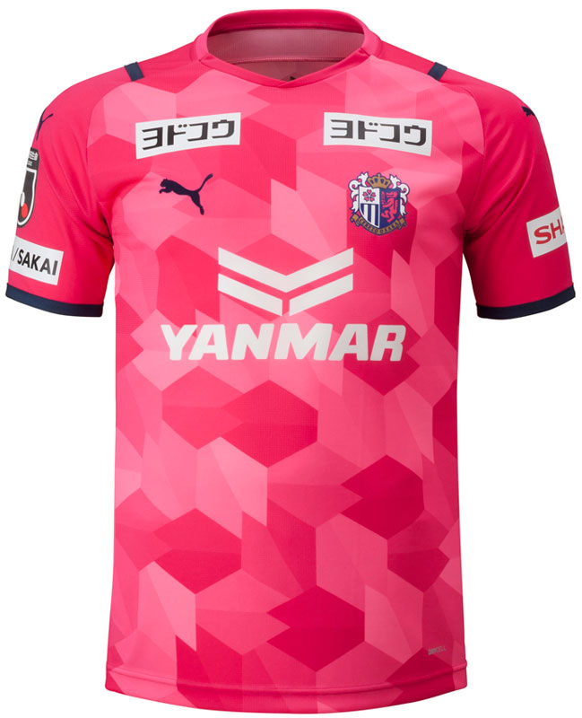 サクサク見れる！2021年のJ1全チーム「ホームユニフォーム」まとめ｜写真14