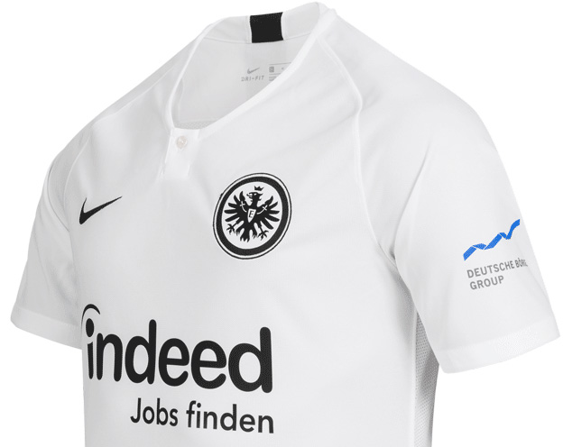 長谷部のフランクフルト、クラシックな2018-19アウェイユニフォーム！背番号も掲載｜写真4