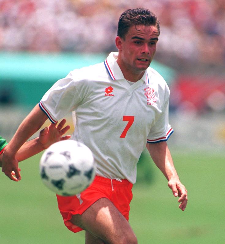 獅子の咆哮！オランダ代表、ワールドカップで「強者」だったユニフォーム7選｜写真3