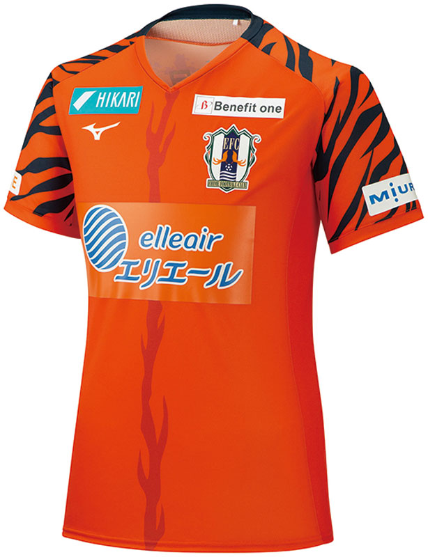 スイスイ見れる！2021年のJ2全チーム「ホームユニフォーム」まとめ｜写真19