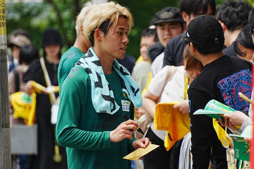 【インタビュー】MF椿直起がJ2ジェフユナイテッド千葉で過ごす覚悟のシーズン「代表とか海外のレベルじゃない」ともがき続けたプロ生活の出口へ｜写真13