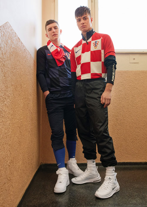 クロアチア代表、ロシアW杯に向けたチェック柄の新ユニフォームを発表！｜写真9