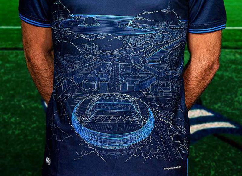 久保建英の新チーム！レアル・ソシエダの「最高にかっこいいユニフォーム」8選｜写真9