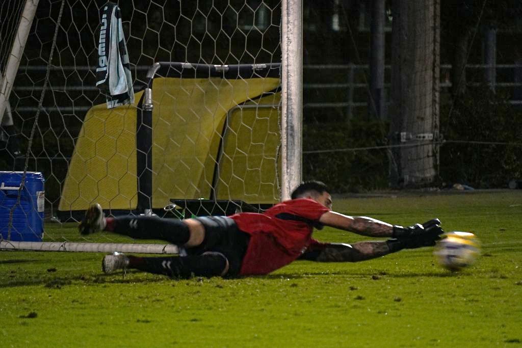 【インタビュー】J2ジェフユナイテッド千葉GKホセ・スアレス「毎日不安に襲われた」無所属期間を乗り越え日本一の守護神へ｜写真4