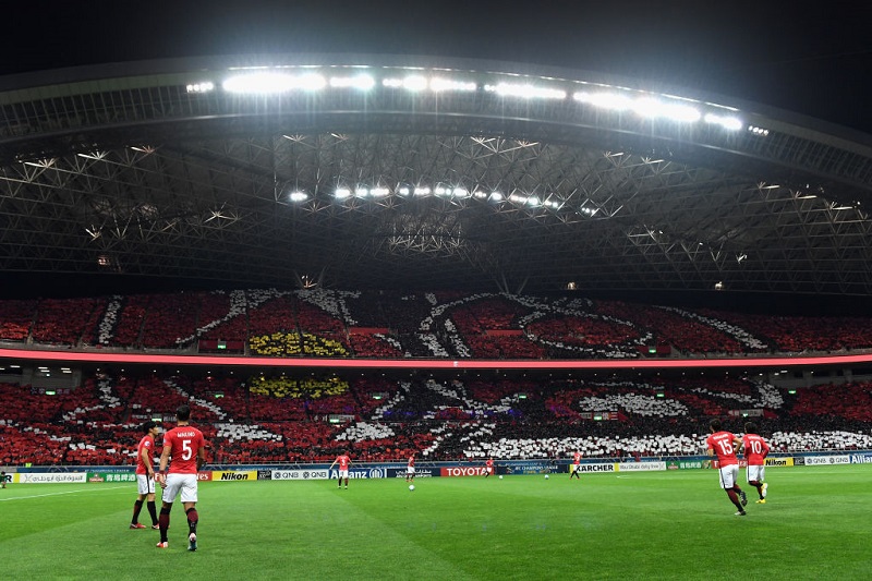 今改めて見る、浦和サポーターが演出した史上最高クラスの壮大なコレオ｜写真1