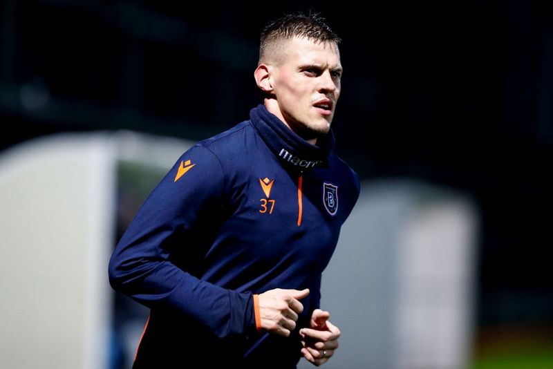 たった半年で忘れられた『密かに話題の移籍』7つ｜写真5