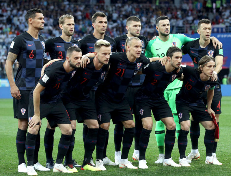 24チームがシャツを変更！Ｗ杯全チーム「集合写真まとめ」GS第2節｜写真14