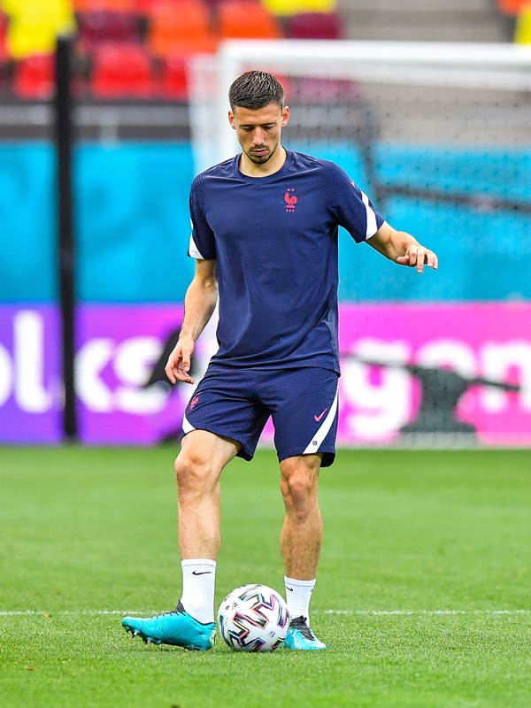 3大メーカーが激闘中！フランス代表の着用スパイクまとめ（EURO2020）｜写真5