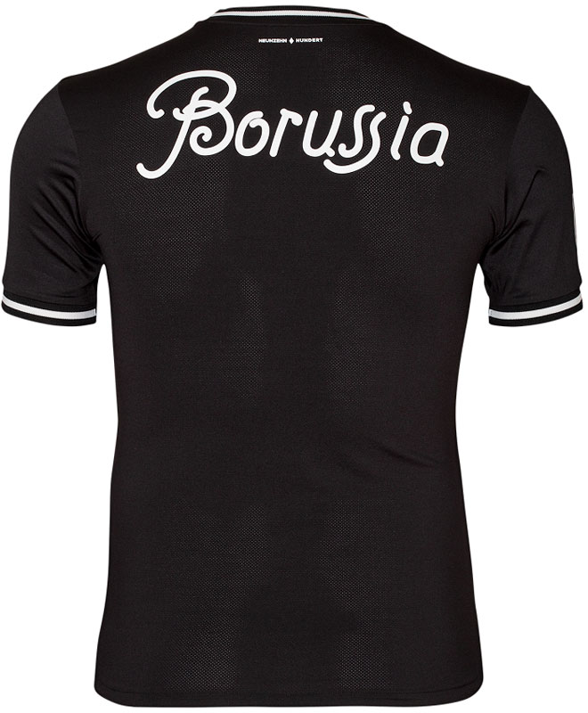 今日はネコの日！“キャットロゴ”PUMAの「イケてる最新ユニフォーム」10選｜写真5