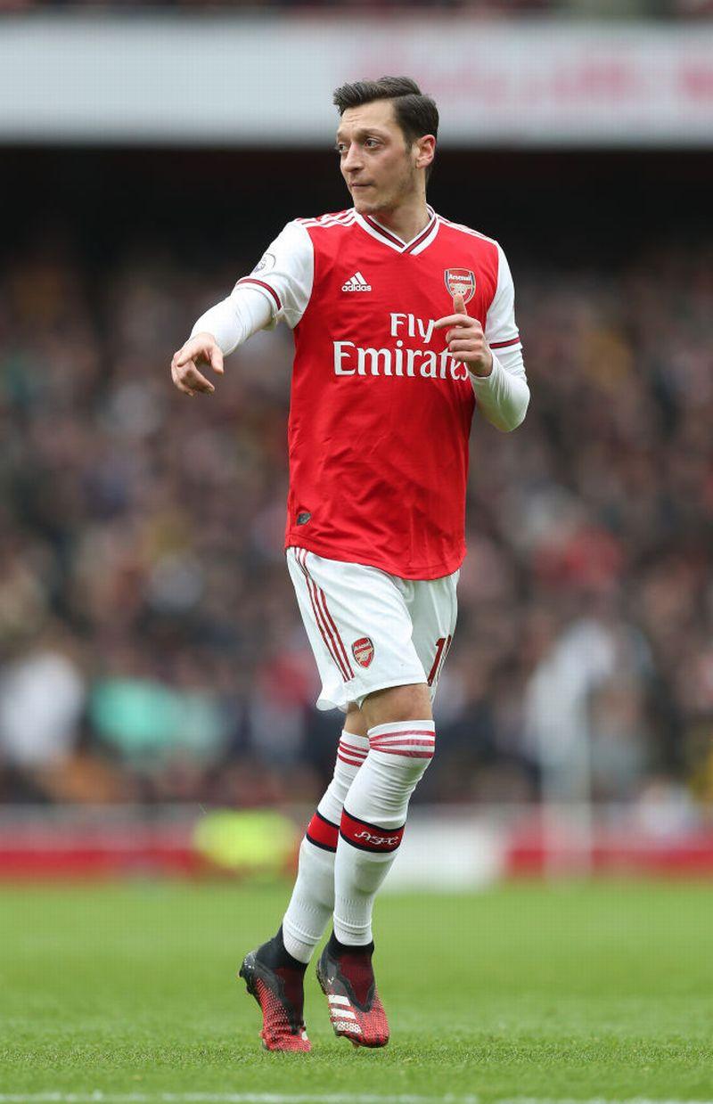 ウイイレ2020「ショートパス最強の攻撃的MF」ランキング｜写真12