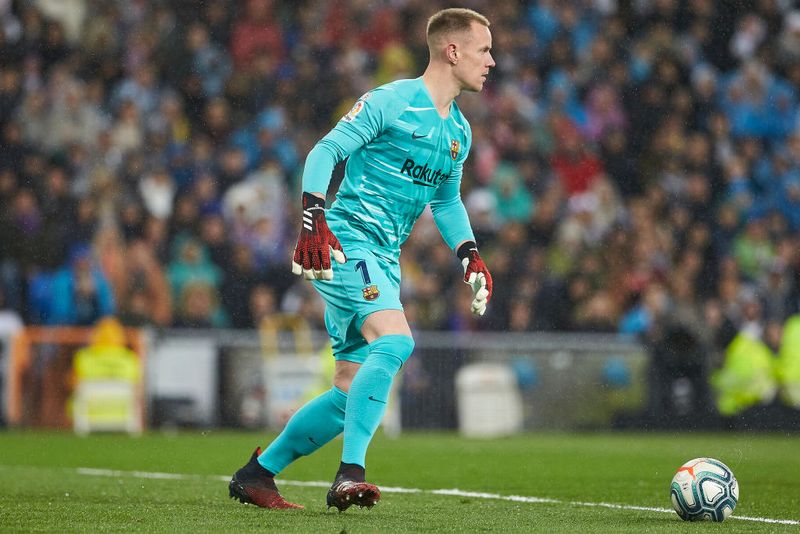 ウイイレ2020「ドリブルが一番うまいゴールキーパー」TOP10｜写真3