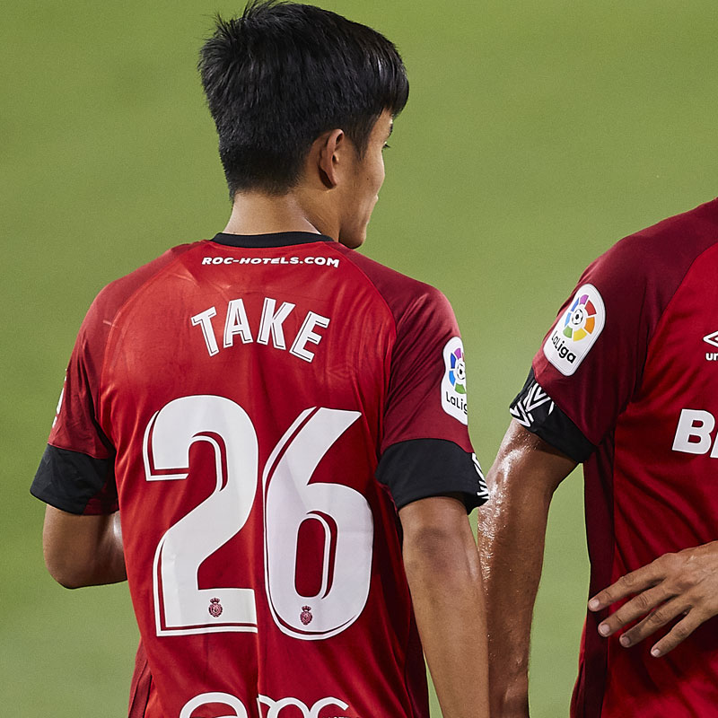 Jリーグが「背番号フォント」を統一！欧州5大リーグの共通ネームナンバーはこんな感じ｜写真4