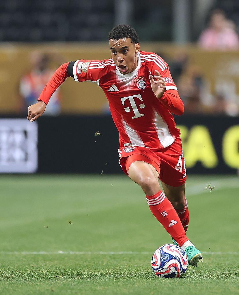 いま「サッカー界で最も優れたドリブラー」5名｜写真3