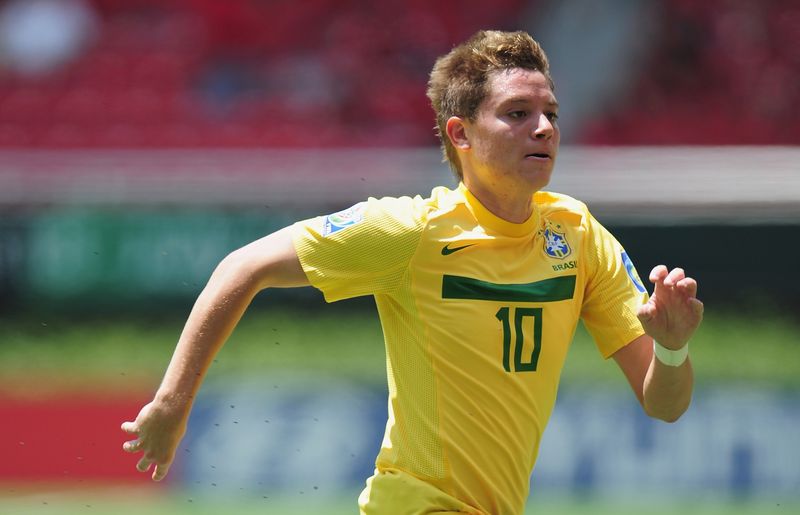 超人気サッカーゲームで「超伸びる若手」だった…けど消えた10選手｜写真3