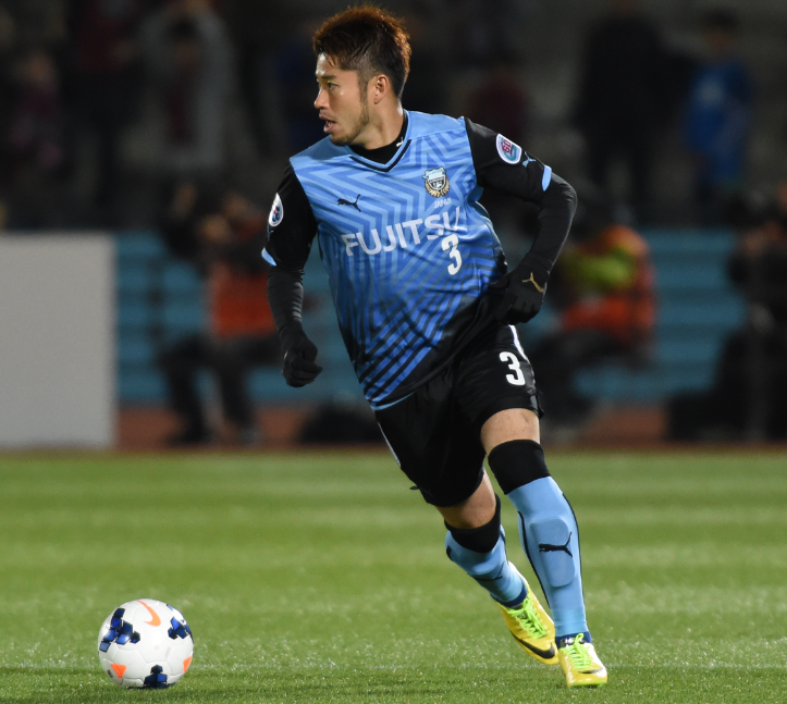 横浜F・マリノス＆川崎フロンターレの両チームでプレーした現役選手｜写真5