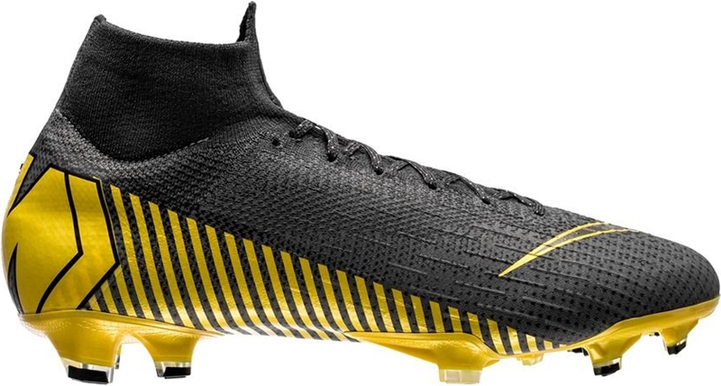 日本代表選手の着用スパイクまとめ（2019年6月）｜写真24