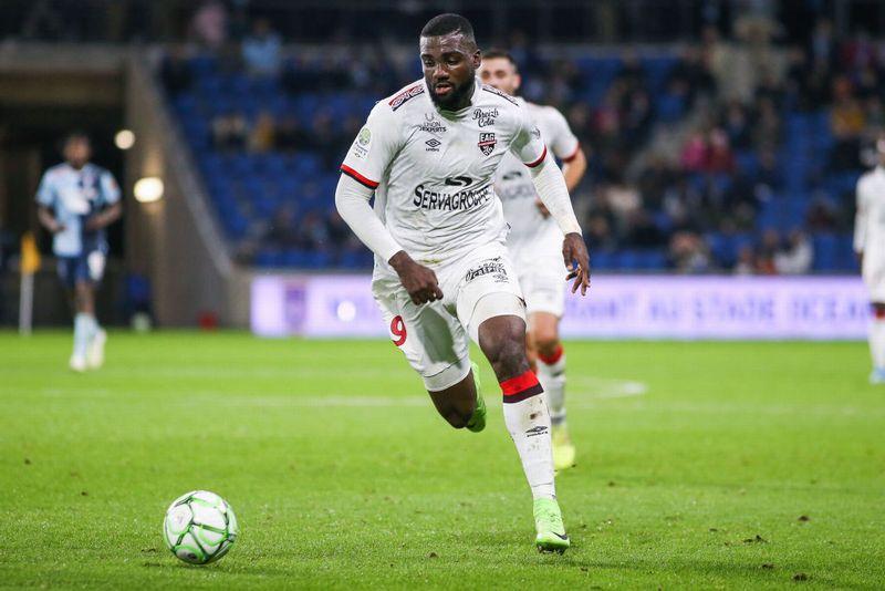 ウイイレ2020「フィジカル最強のストライカー」TOP10｜写真10