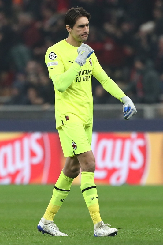 セルヒオ・ラモスだけじゃない！欧州で「ミズノのスパイク」を愛用する“代表級”外国人選手たち｜写真3