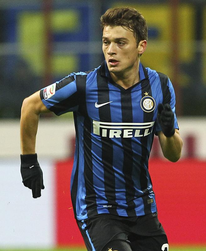 名門インテル、美しき名作「黒青ストライプ・ユニフォーム」8選｜写真6