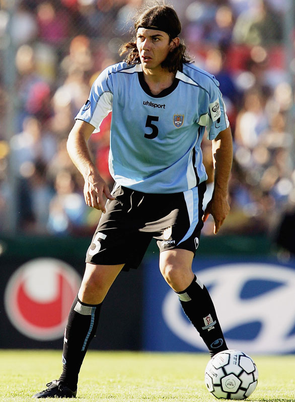 ウルグアイ代表、歴代「クールな7つのユニフォーム」はこれ！｜写真8