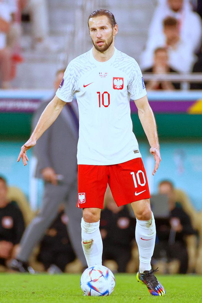 ロナウドだけじゃない！今サウジでプレーする「欧州でも活躍した大物選手」8名｜写真8