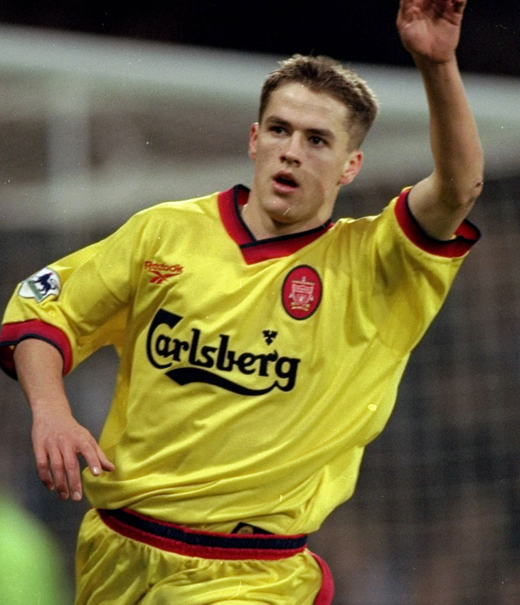 南野のリヴァプール、2大ブランドによる「90年代後半のユニフォーム」まとめ｜写真5