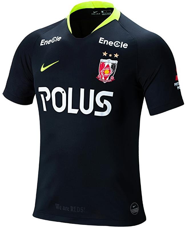 Jリーグで異彩を放った「漆黒のユニフォーム」6選｜写真3