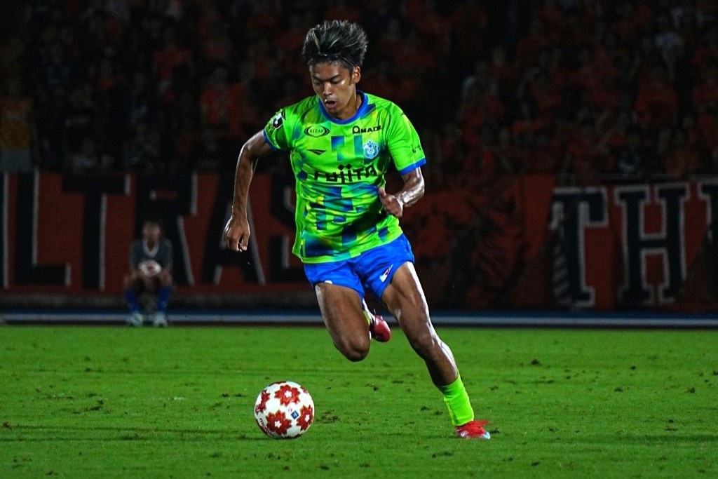 【インタビュー】J1残留へ…FW小田裕太郎が果たす湘南ベルマーレへの恩返し「あの状況の自分に手を差し伸べてくれた」｜写真10