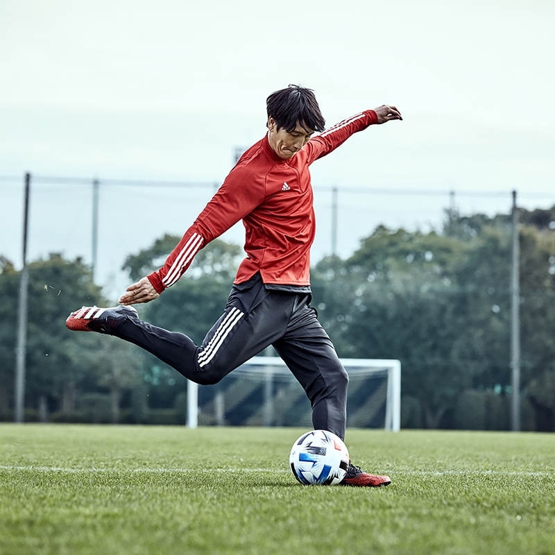 無数の突起を備えたadidasの新スパイク『プレデター20』が登場！原口元気も「面白い」｜写真5