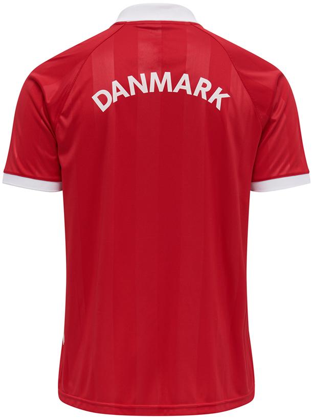 好調デンマーク代表！ヒュンメルが“街着に使える”アパレルコレクションを発表｜写真8