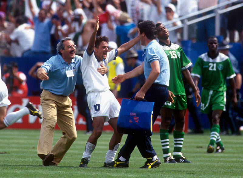 ロベルト・バッジョ、起死回生の2ゴール！イタリア代表「1994アウェイ」ユニフォーム｜写真3