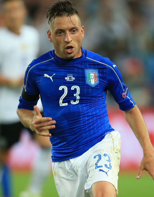 美デザインも！PUMAの代表ユニフォーム、名作「背番号フォント」7選｜写真9