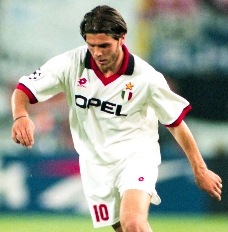 チャンピオンズリーグ決勝、「最高にかっこいいユニフォーム」12選｜写真23