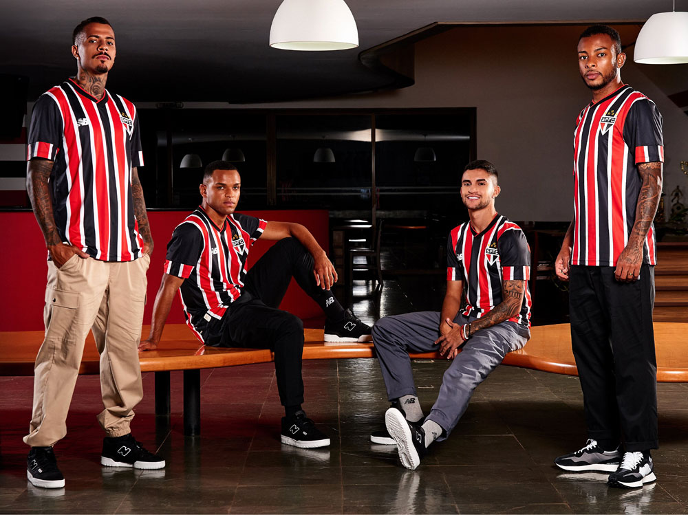 名門サンパウロ、2024新ユニフォームを発表！サプライヤーは初の『NEW BALANCE』に｜写真8