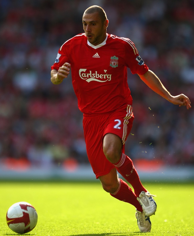 どっちが変？ レアルvsリヴァプール 「奇妙な背番号」だった11人｜写真2